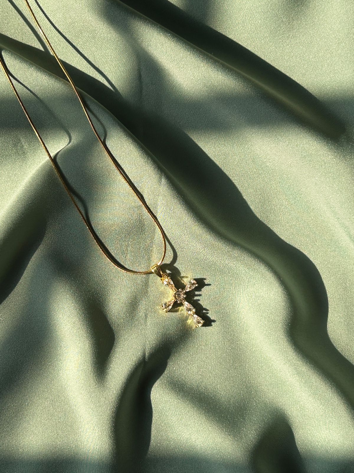 The Divine Radiance Cross